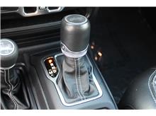 Vehicle Thumb #28