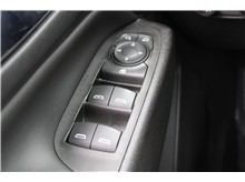 Vehicle Thumb #13
