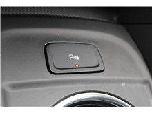 Vehicle Thumb #28
