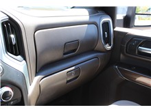 Vehicle Thumb #21