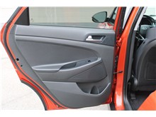Vehicle Thumb #12