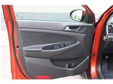 Vehicle Thumb #7