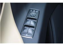 Vehicle Thumb #14