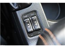 Vehicle Thumb #29