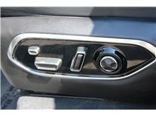 Vehicle Thumb #16