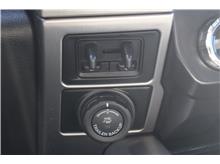 Vehicle Thumb #32