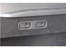 Vehicle Thumb #15