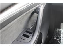 Vehicle Thumb #18