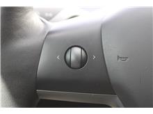 Vehicle Thumb #21
