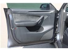 Vehicle Thumb #7