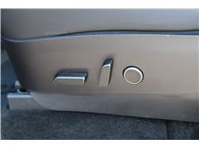 Vehicle Thumb #13