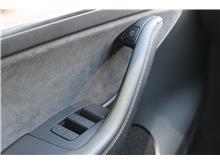 Vehicle Thumb #14