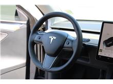 Vehicle Thumb #15