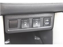Vehicle Thumb #27
