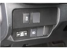 Vehicle Thumb #14