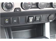 Vehicle Thumb #27