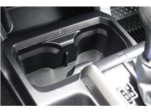 Vehicle Thumb #28