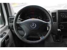 Vehicle Thumb #15