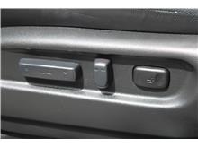Vehicle Thumb #16