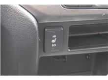 Vehicle Thumb #31