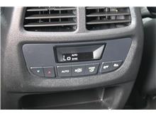 Vehicle Thumb #37