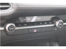 Vehicle Thumb #25