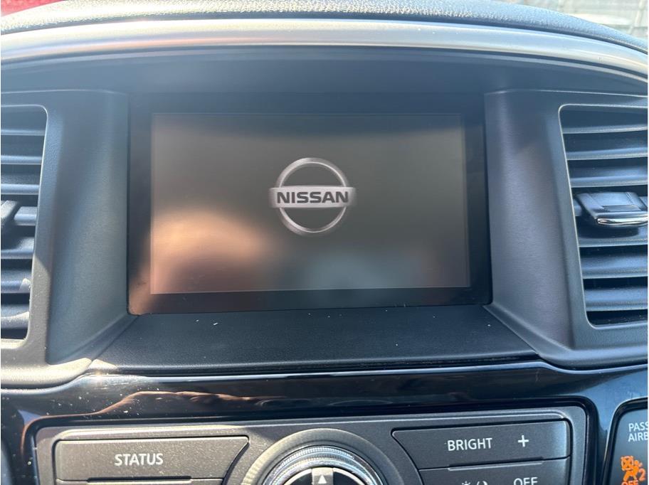 2016 Nissan Pathfinder SV - Photo 21