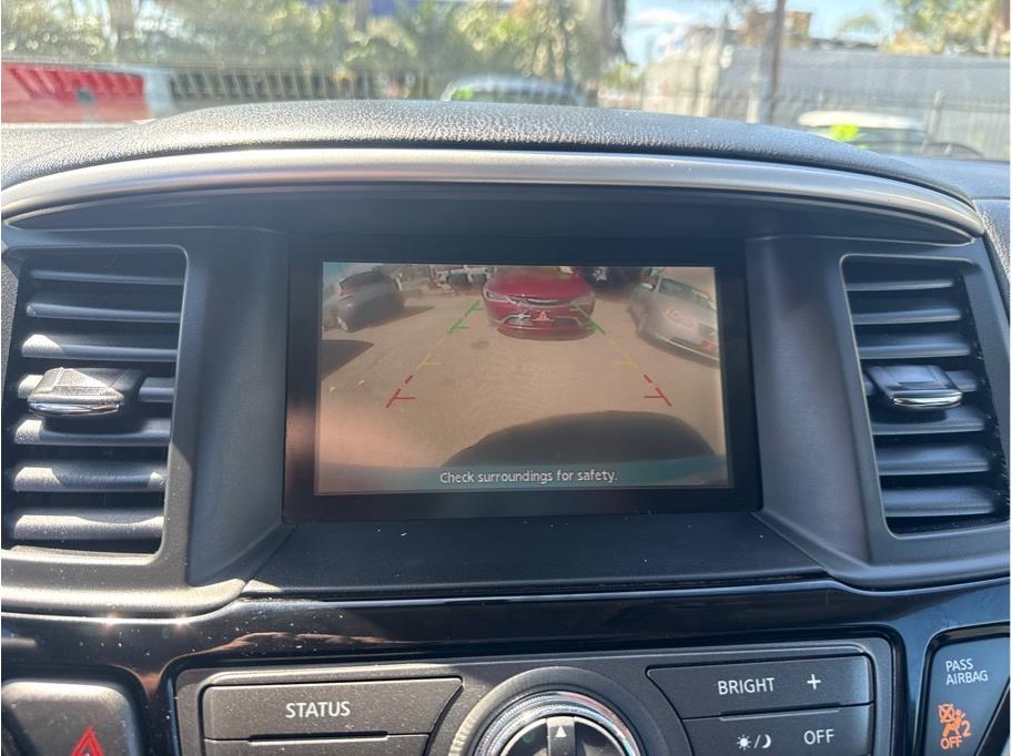 2016 Nissan Pathfinder SV - Photo 24