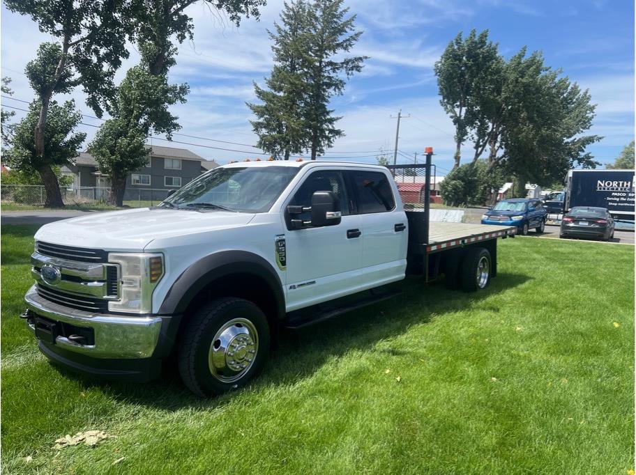2019 Ford F550 Super Duty Crew Cab & Chassis