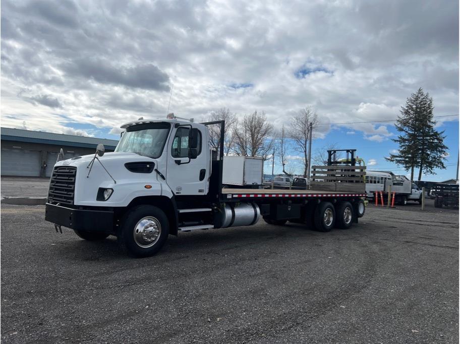 2013 Freightliner 114SD from ATS Finance