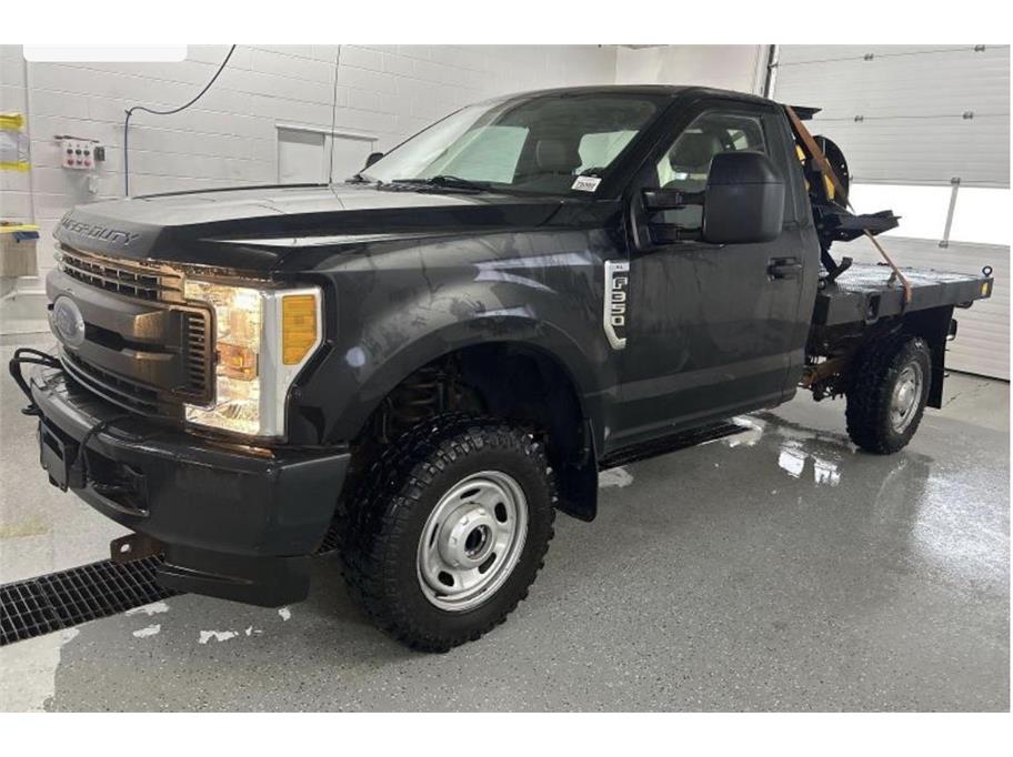 2017 Ford F350 Super Duty Regular Cab from ATS Finance