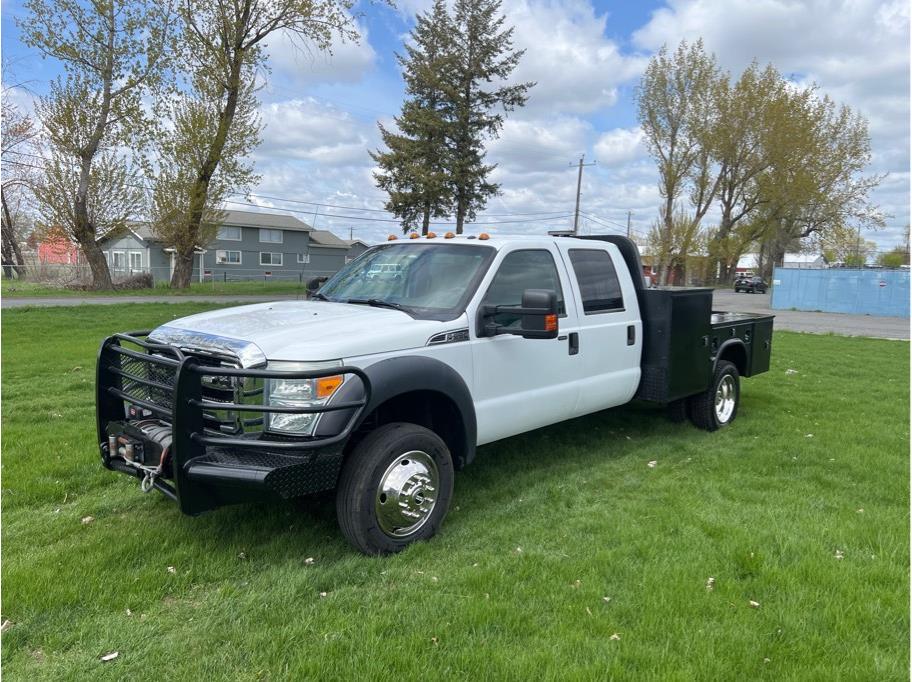 2016 Ford F550 Super Duty Crew Cab & Chassis