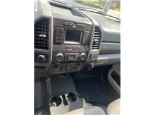 Vehicle Thumb #11