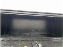 Vehicle Thumb #16
