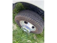 Vehicle Thumb #9