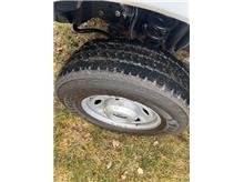 Vehicle Thumb #9