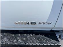Vehicle Thumb #17