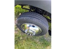 Vehicle Thumb #9