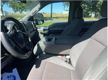 Vehicle Thumb #17