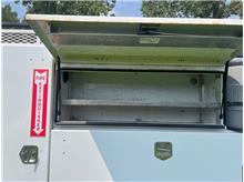 Vehicle Thumb #16