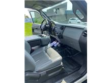 Vehicle Thumb #20