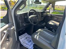 Vehicle Thumb #9