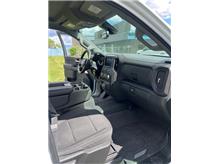 Vehicle Thumb #18