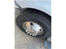 Vehicle Thumb #9