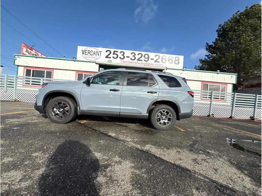 2025 Honda Pilot from Verdant Auto Sales LLC