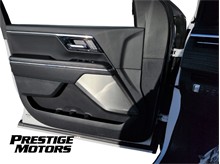 Vehicle Thumb #26