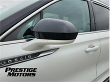 Vehicle Thumb #32