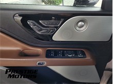 Vehicle Thumb #13