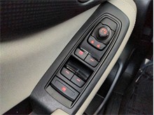 Vehicle Thumb #24