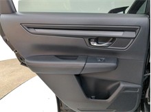 Vehicle Thumb #26